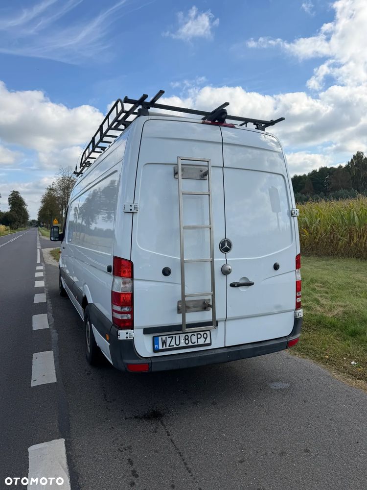 Mercedes-Benz SPRINTER - 8