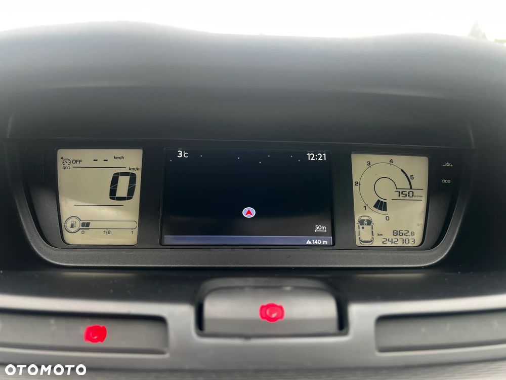 Citroën C4 Picasso 1.6 HDi Attraction - 17