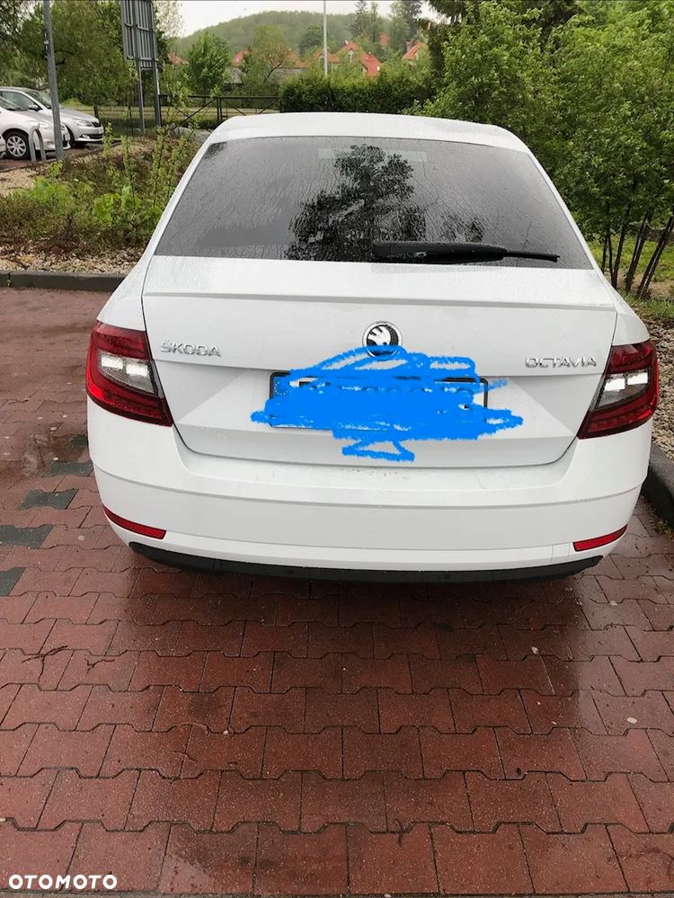 Skoda Octavia 1.5 TSI ACT Style - 5