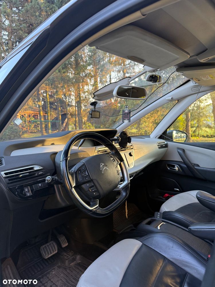 Citroën C4 Picasso 1.6 THP Exclusive Black Top - 6