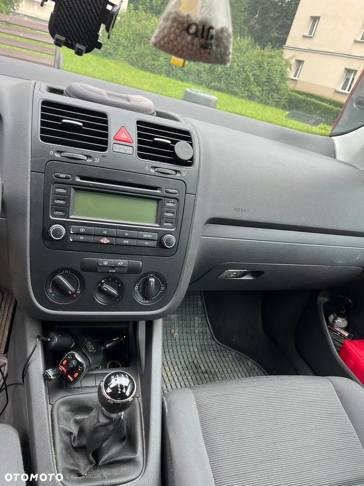Volkswagen Golf - 4