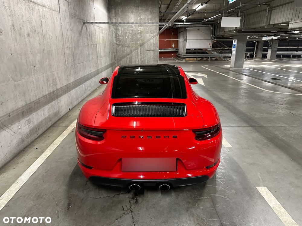 Porsche 911 Carrera S PDK - 7