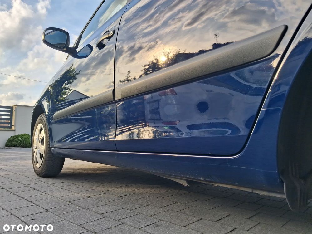 Skoda Fabia 1.2 HTP Active - 24