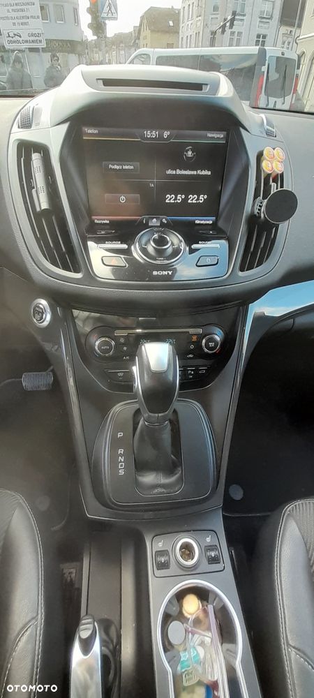Ford Kuga - 4