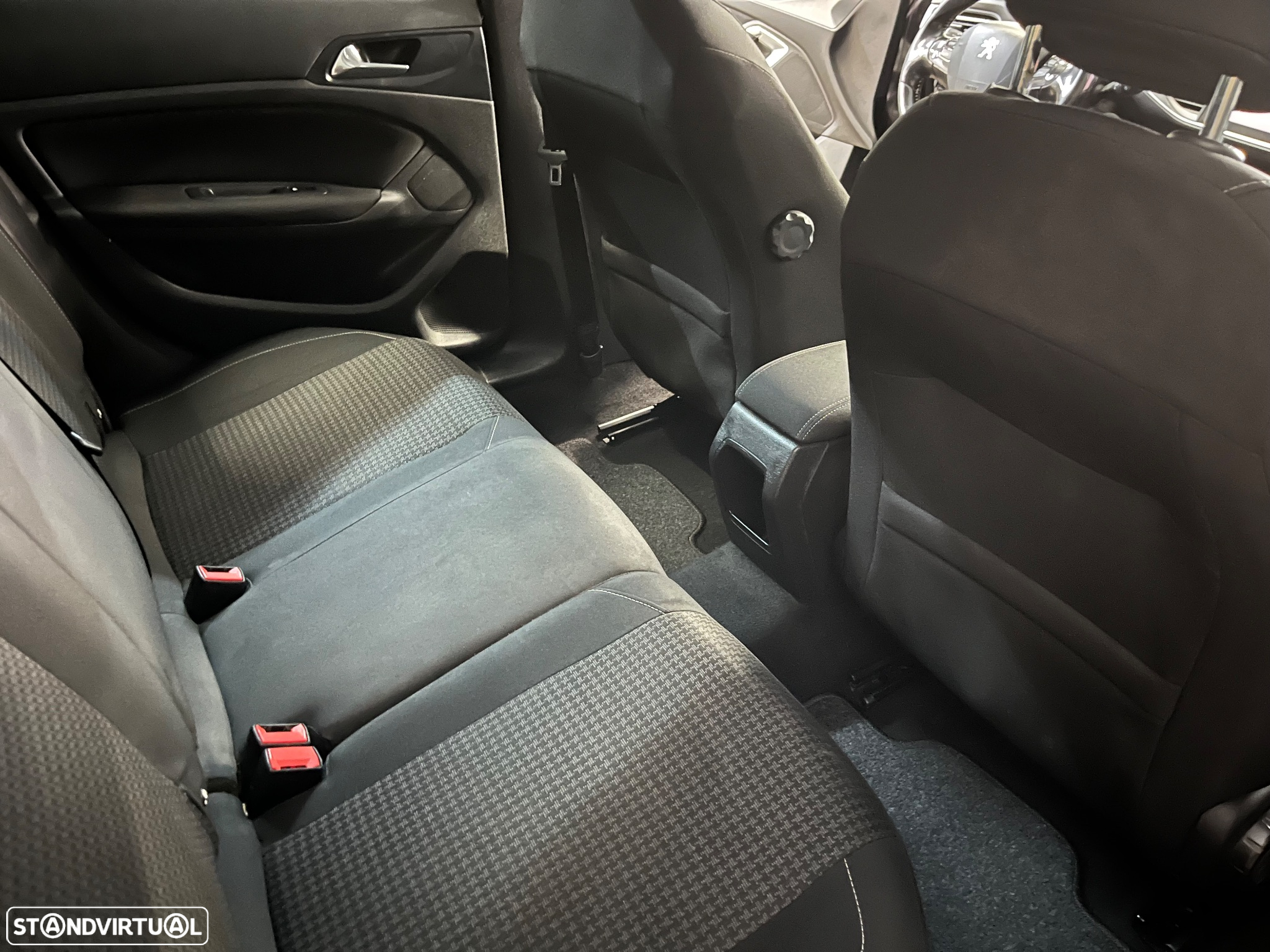 Peugeot 308 SW 1.6 BlueHDi Active - 20