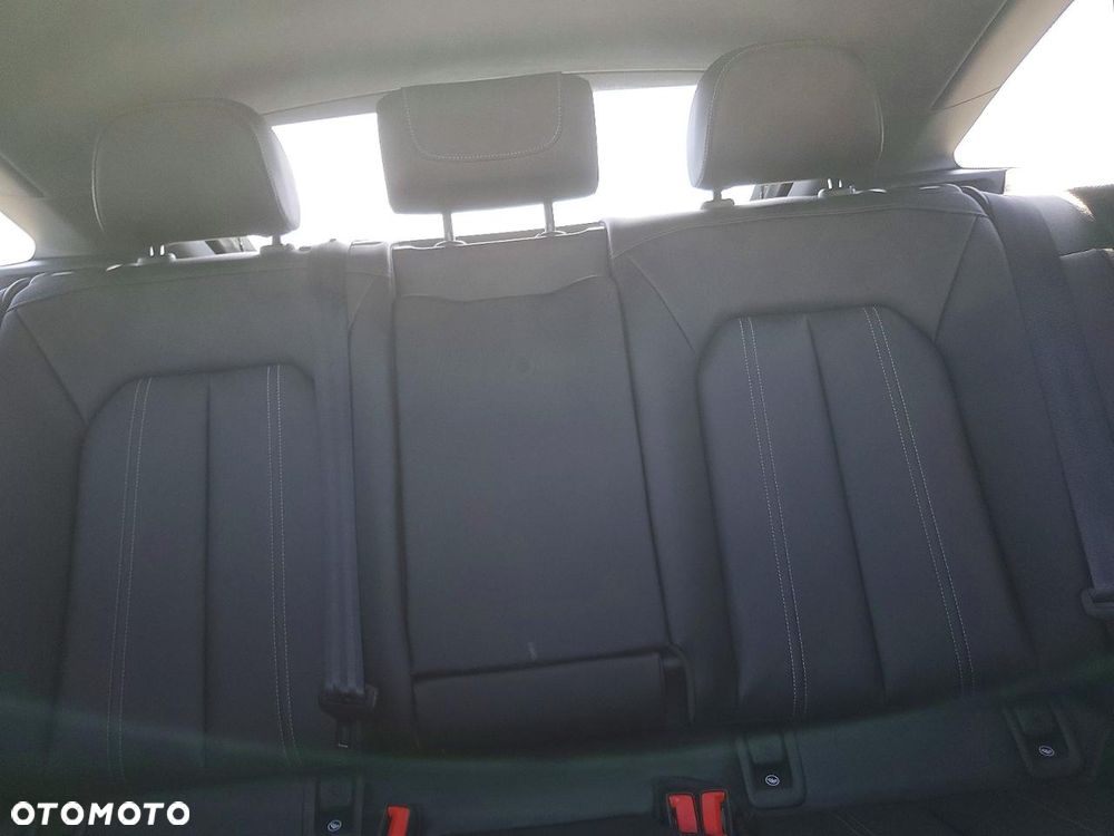Audi Q4 Sportback e-tron - 11