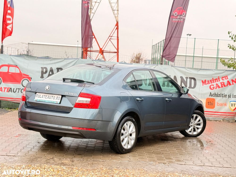 Skoda Octavia - 2