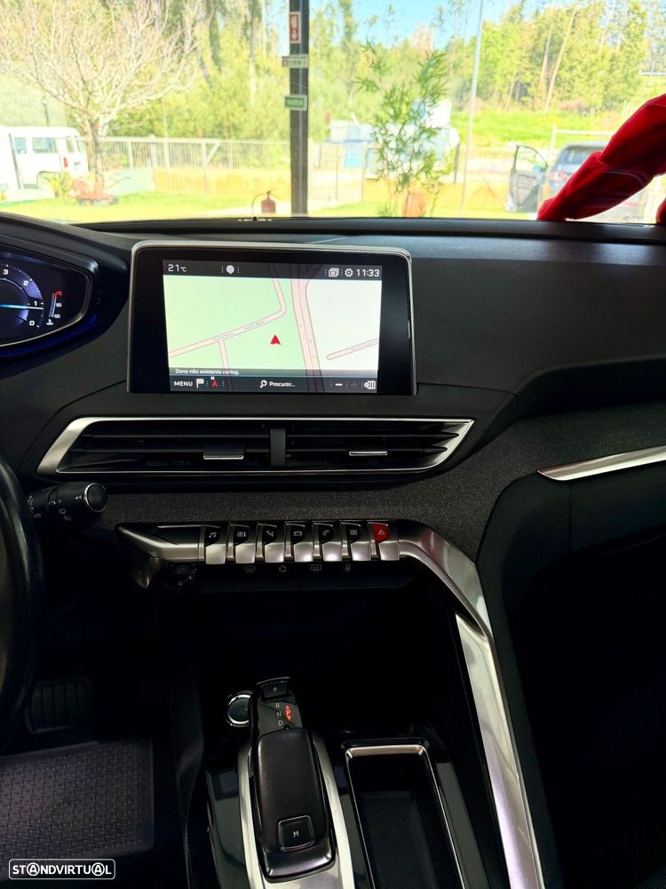 Peugeot 3008 1.6 BlueHDi Allure EAT6 J18 - 31