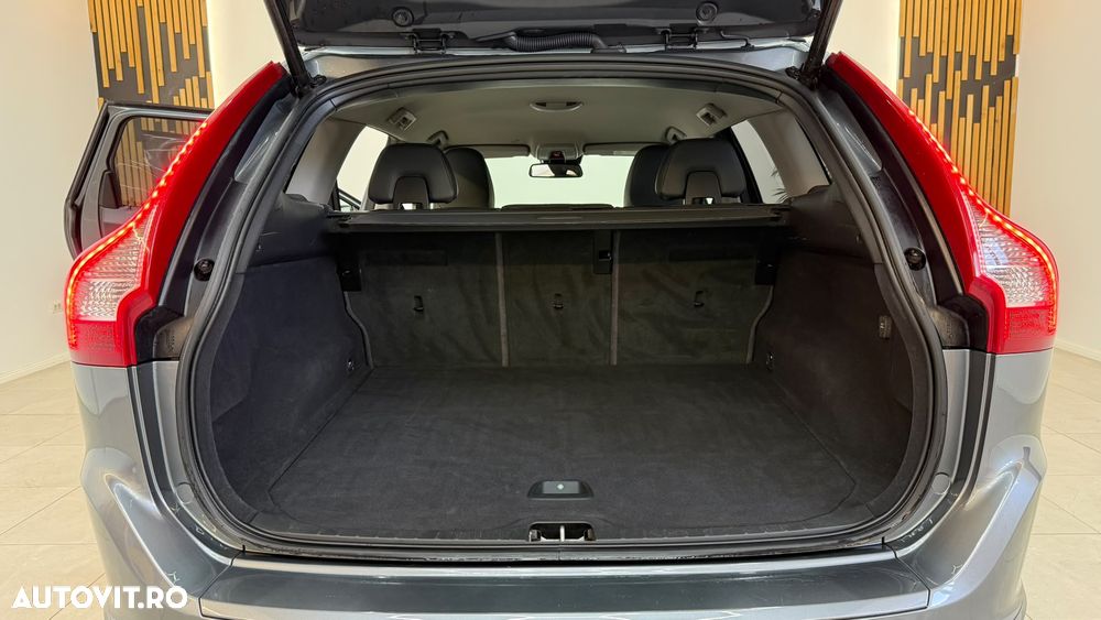 Volvo XC 60 - 19