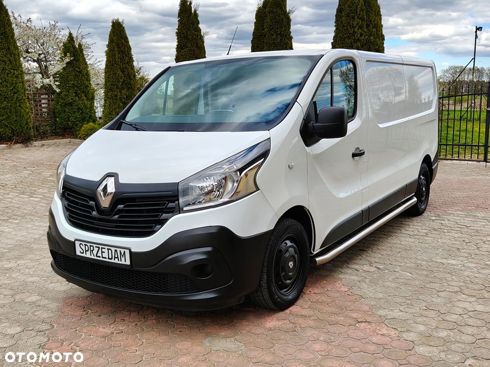 Renault TRAFIC - 1