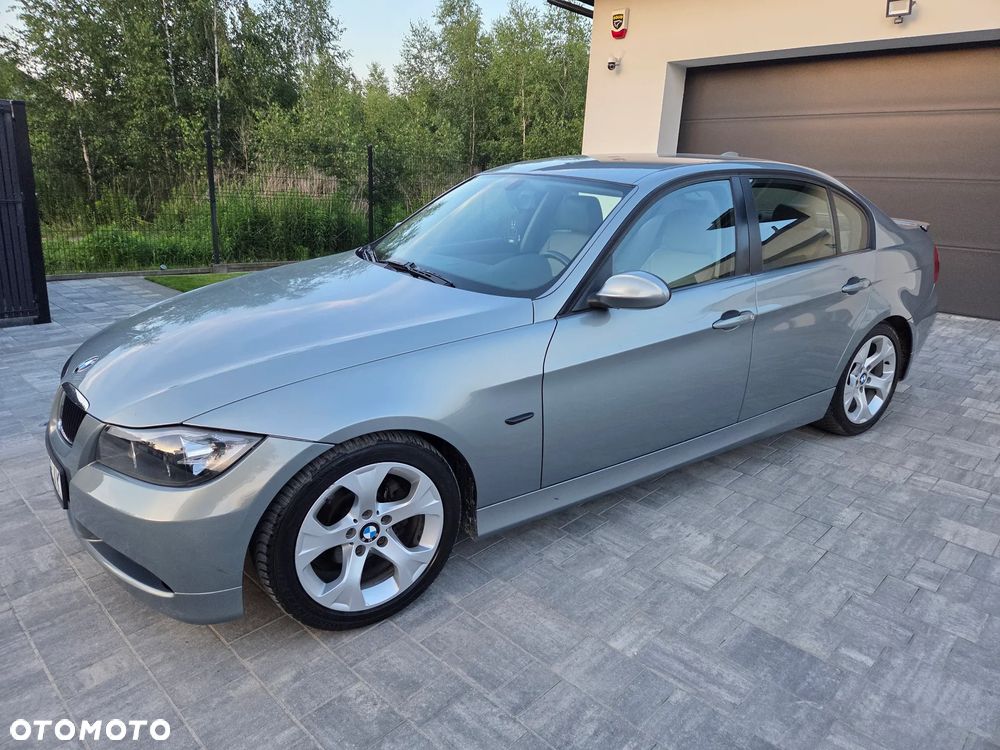BMW Seria 3 318d DPF - 14