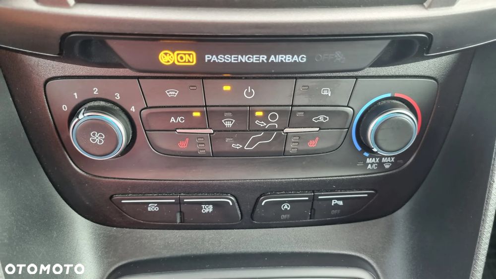 Ford Connect - 18