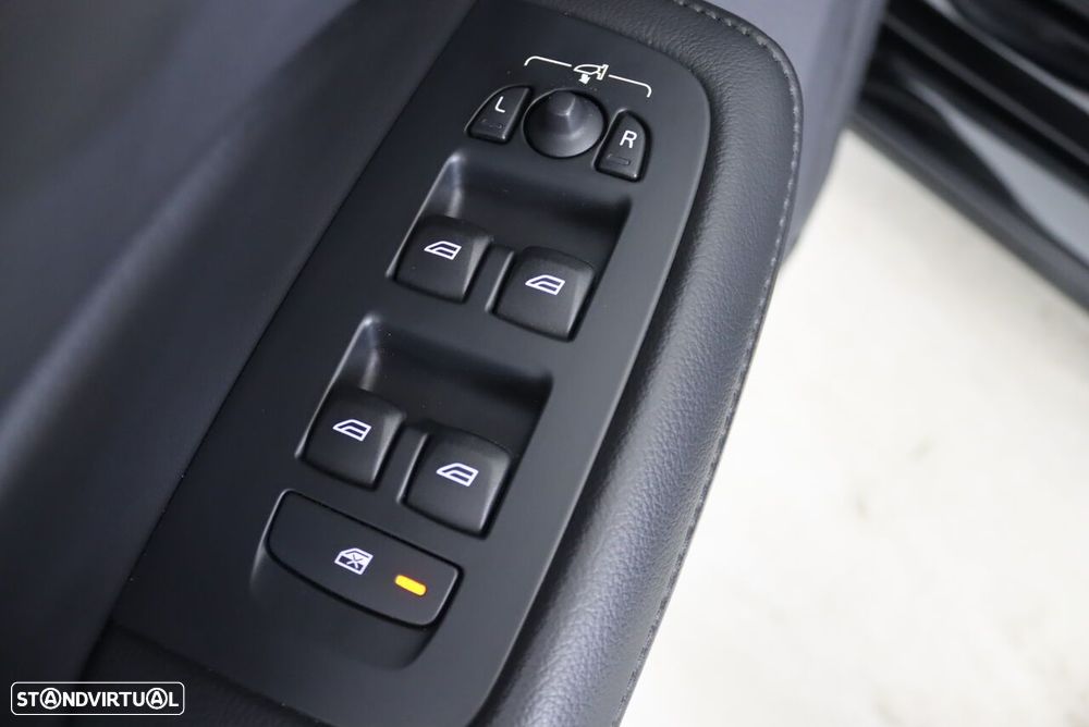 Volvo V60 2.0 T6 AWD TE Inscription Expression - 14