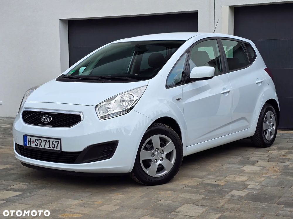 Kia Venga - 8