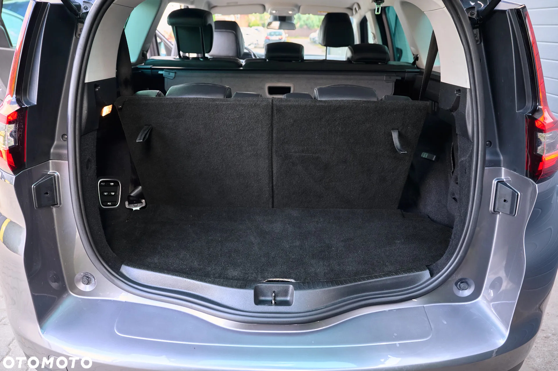 Renault Grand Scenic Gr 1.7 Blue dCi Intens EDC - 13