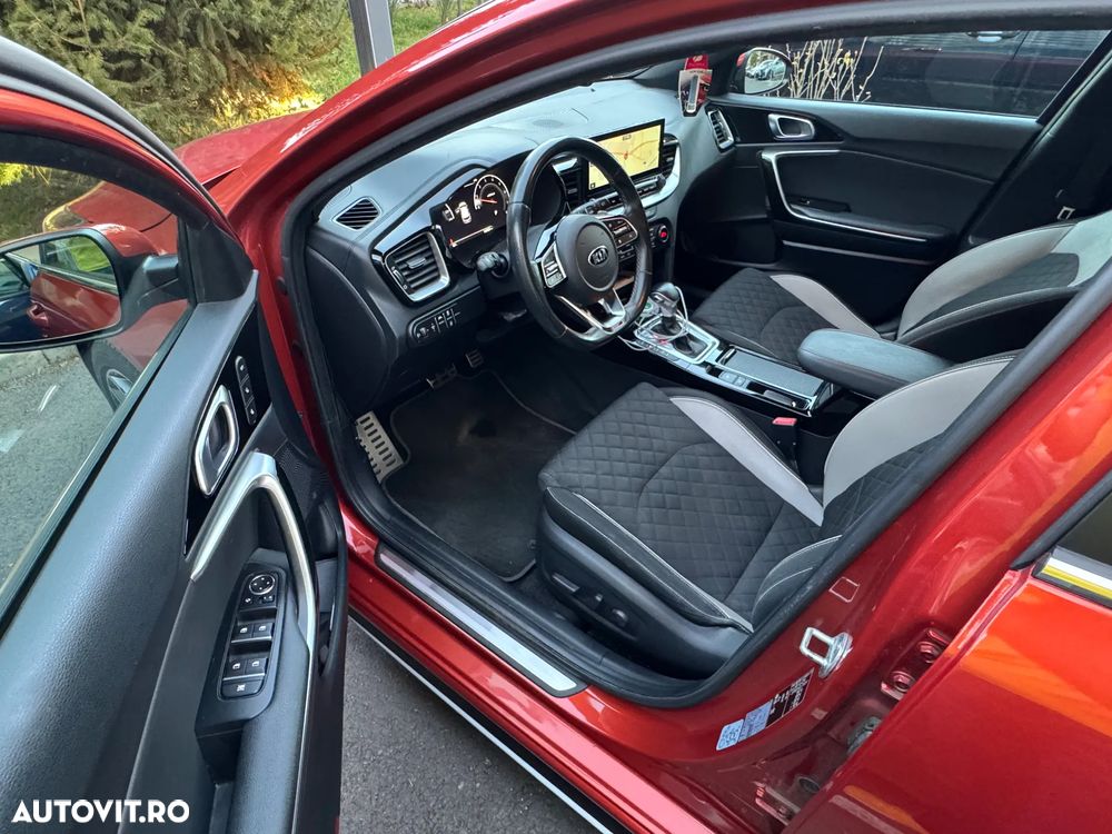 Kia Ceed 1.4 T-GDI 7DCT GT Line - 21