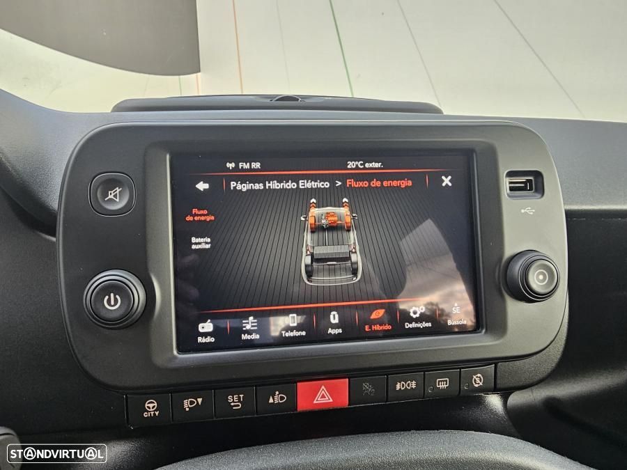 Fiat Panda 1.0 Hybrid City Cross - 33