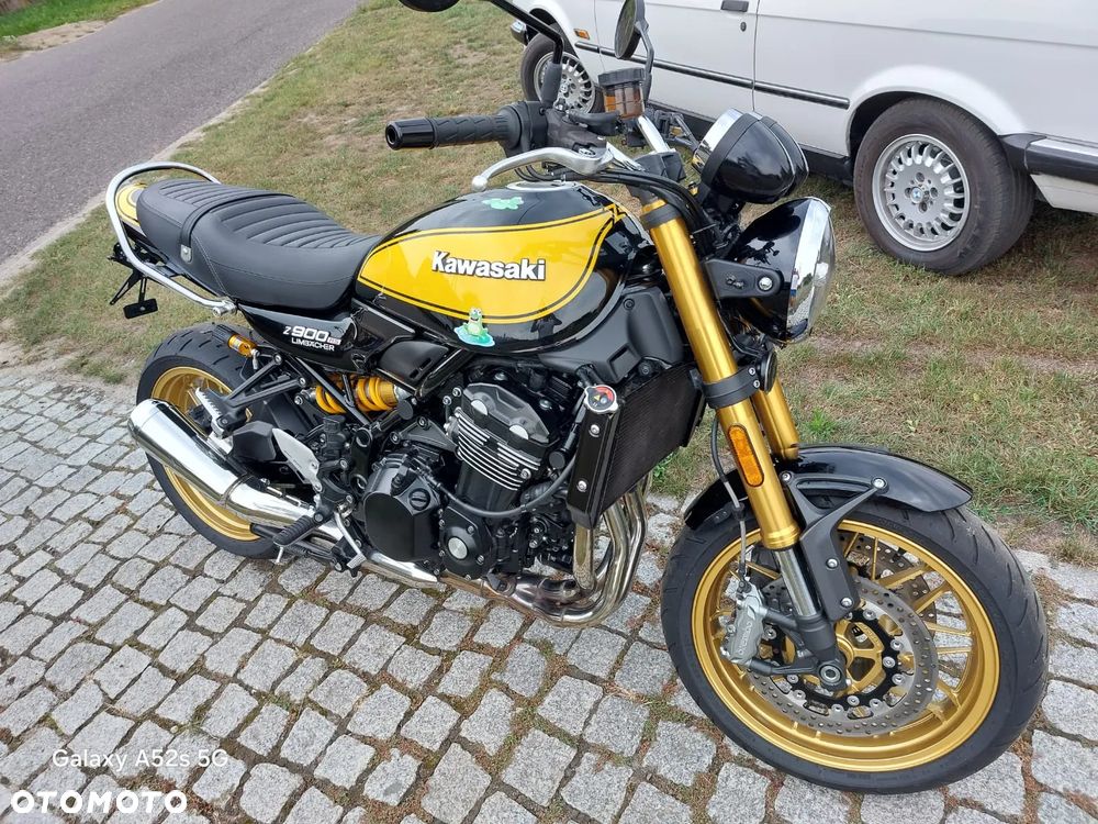 Kawasaki Z 900 RS - 13