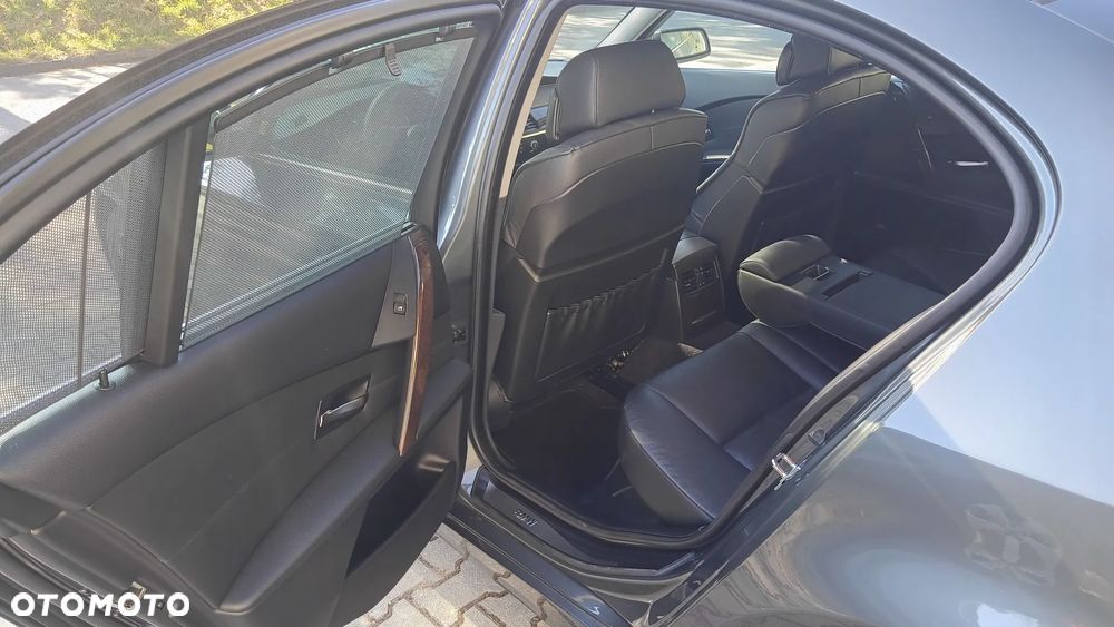 BMW Seria 5 - 16