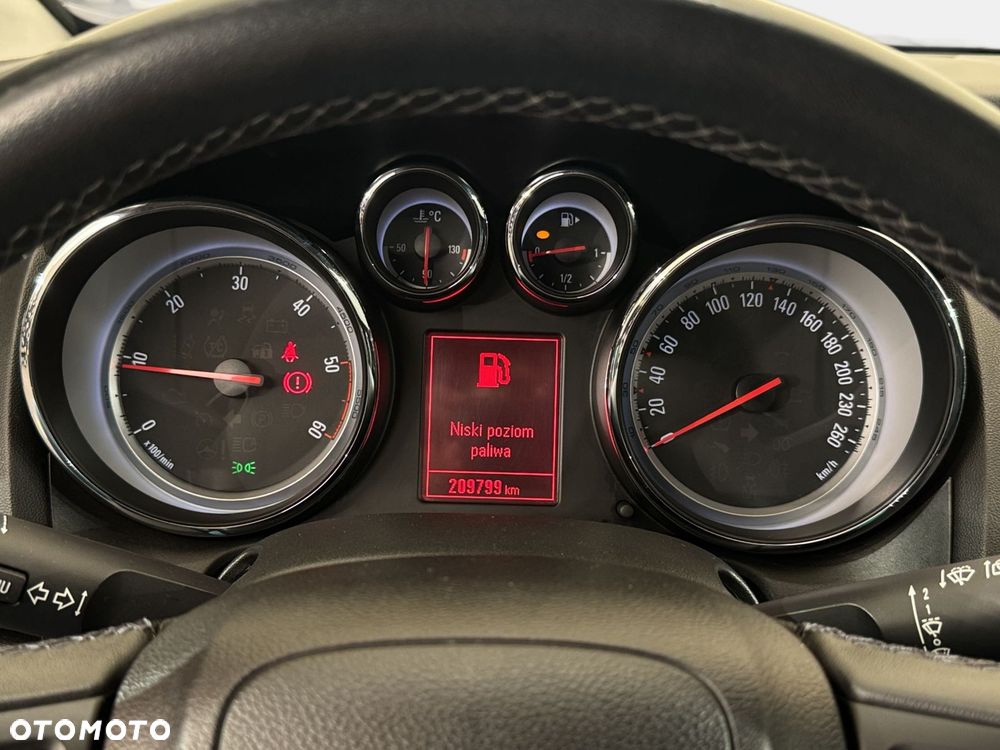Opel Astra - 16