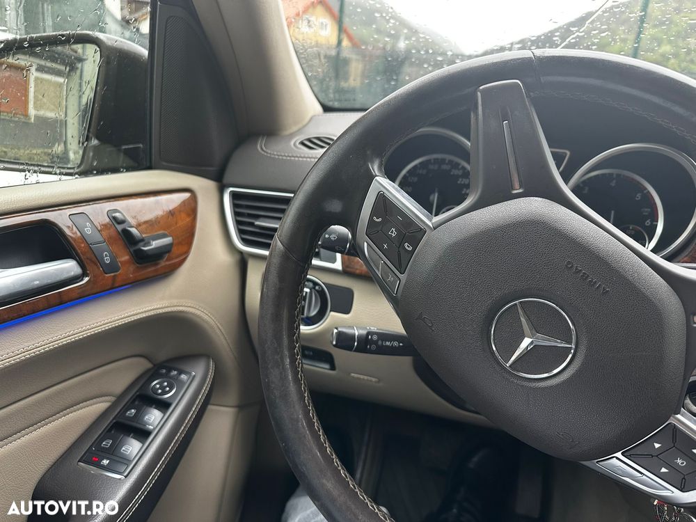 Mercedes-Benz ML 350 BlueTEC 4MATIC Aut - 2