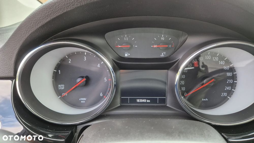 Opel Astra 1.6 CDTI Dynamic S&S - 13