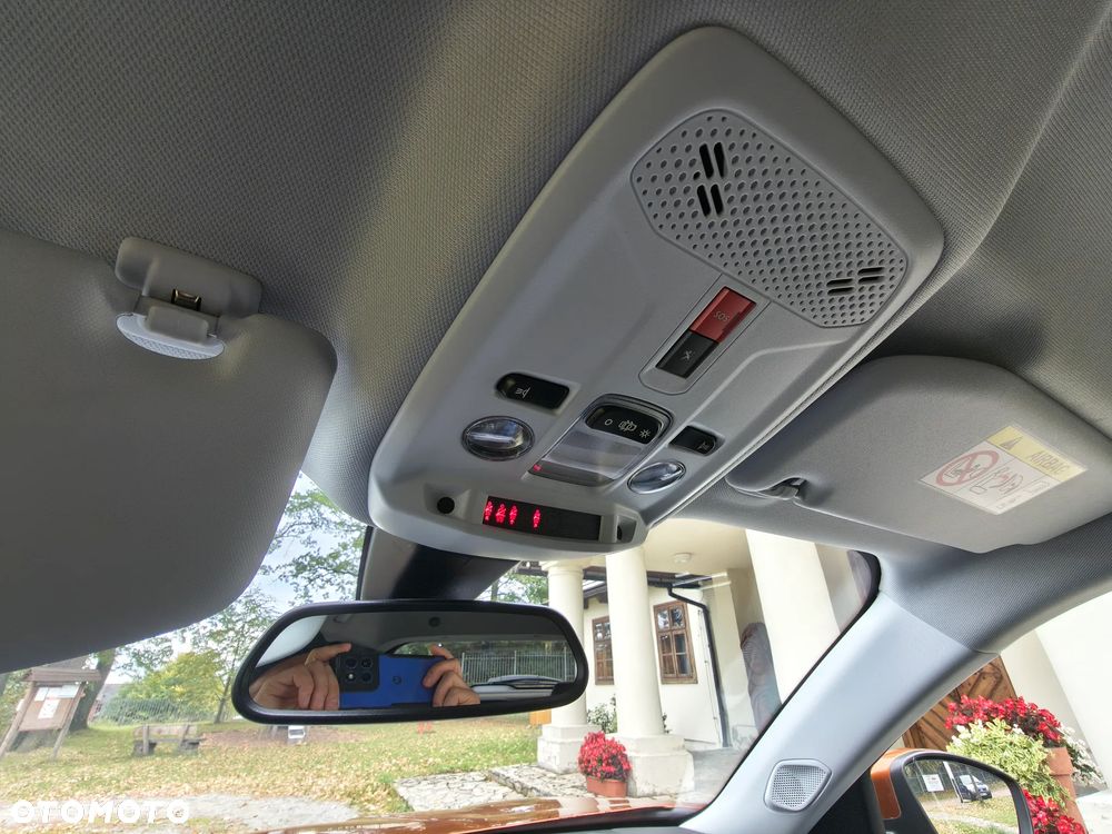 Peugeot 2008 PureTech 100 Style - 28