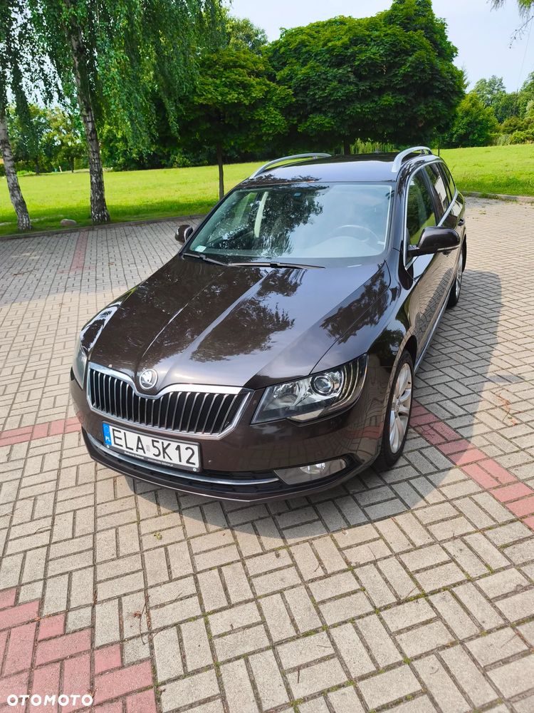 Skoda Superb 2.0 TDI 4x4 Ambition - 1
