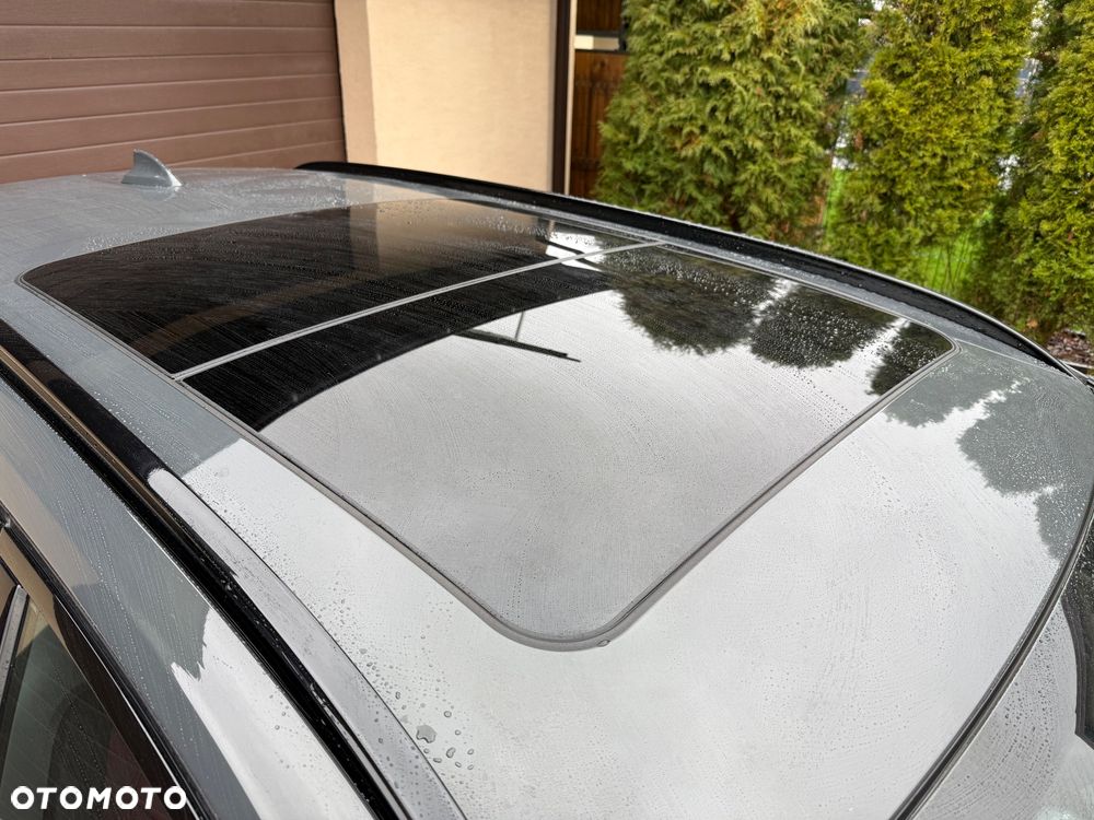 BMW Seria 3 320d M Sport - 9