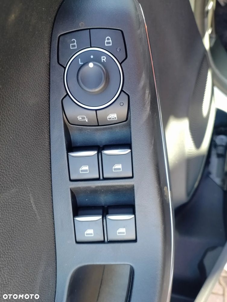 Ford Puma 1.0 EcoBoost Titanium X - 32