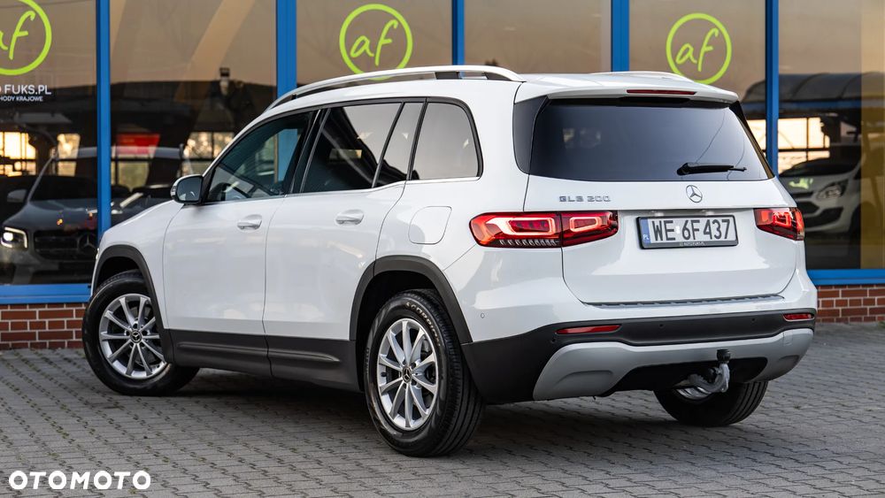 Mercedes-Benz GLB 200 7G-DCT - 9
