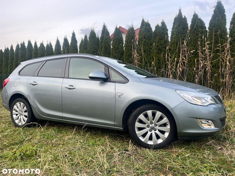 Opel Astra - 2