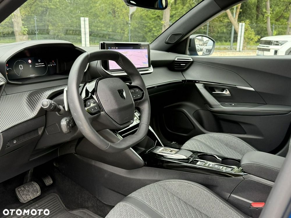 Peugeot 2008 1.2 PureTech Allure S&S EAT8 - 10