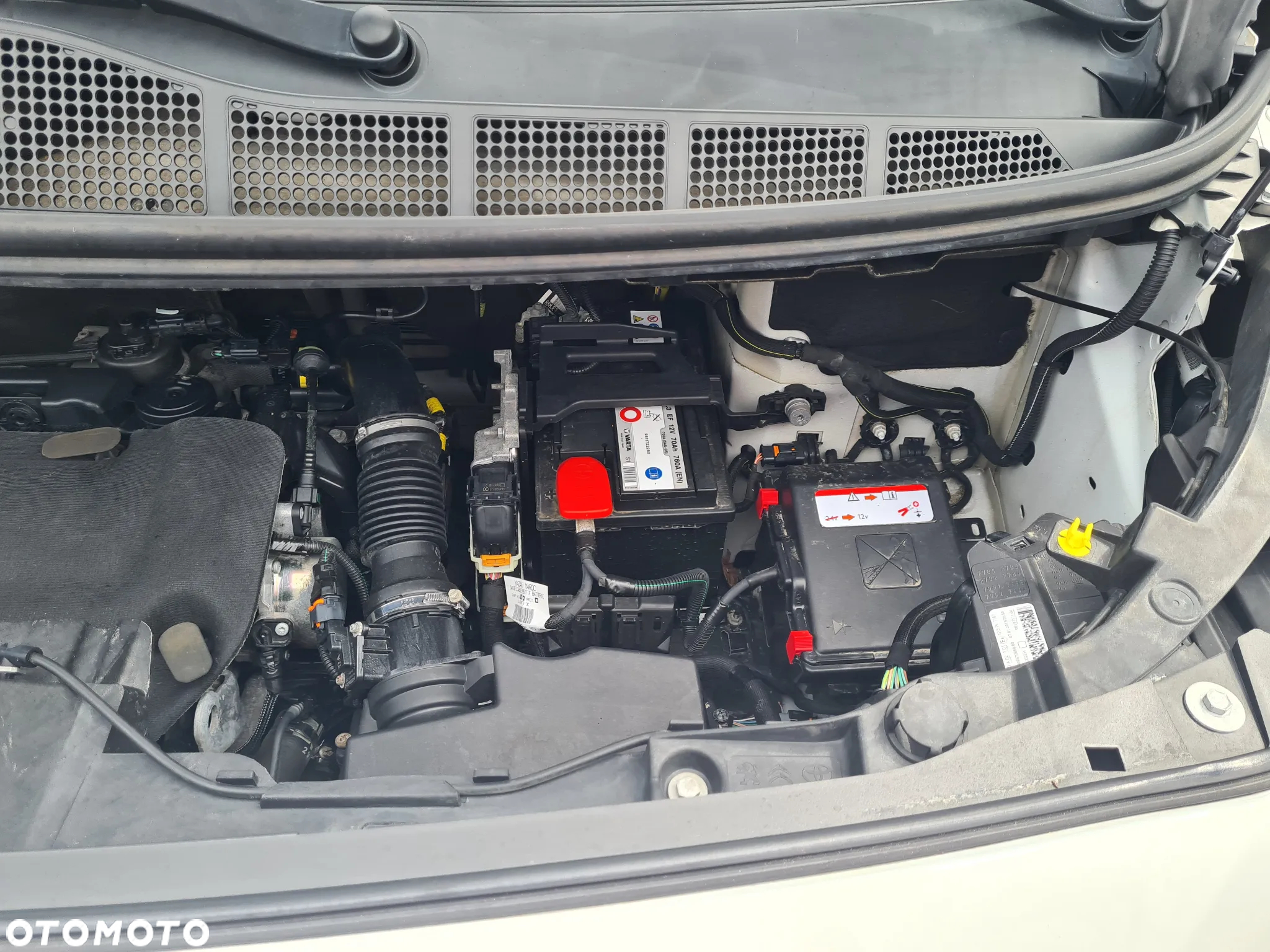 Peugeot Expert 2.0 BlueHDi Standard 3,0t Premium (bryg.) - 28