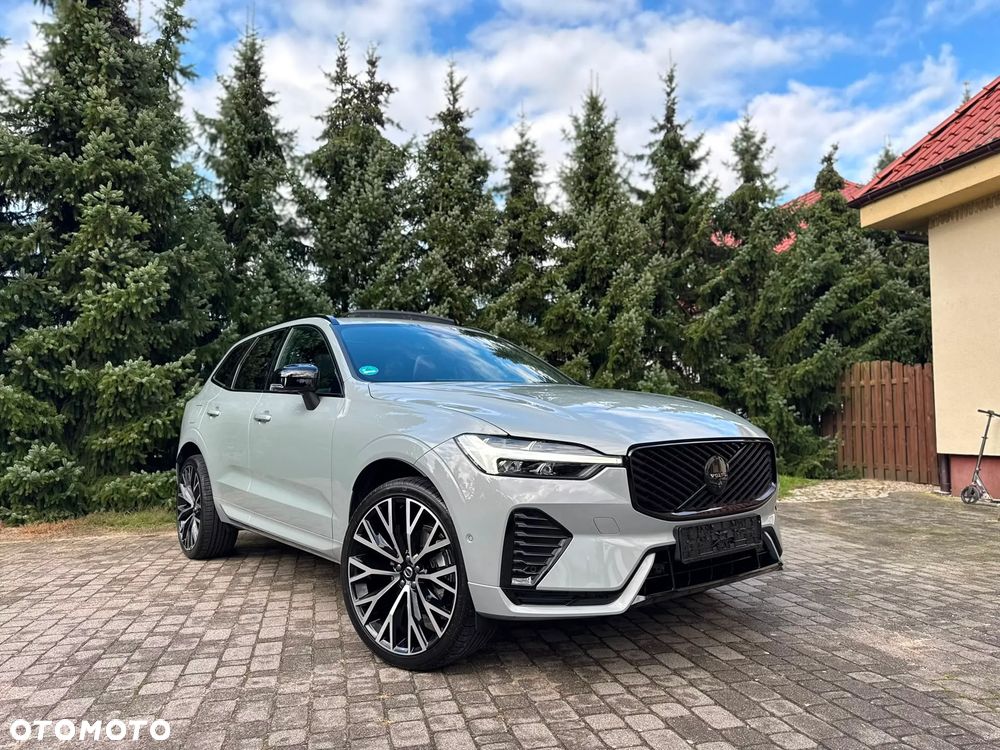 Volvo XC 60 B5 B AWD Ultra Dark - 12