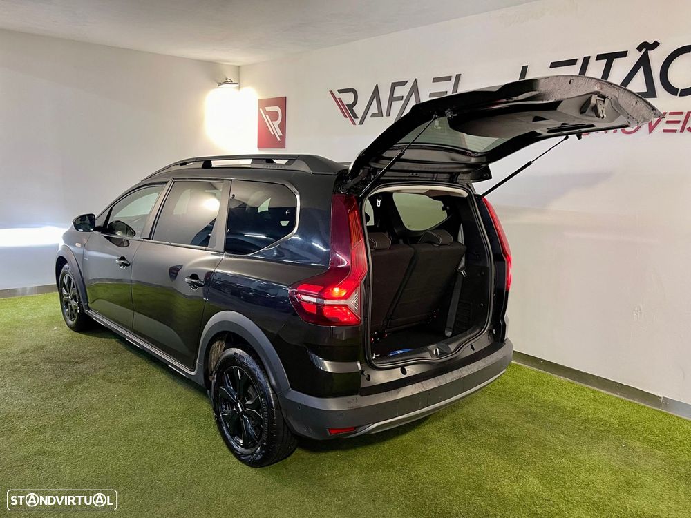 Dacia Jogger 1.0 TCe Extreme 7L - 32