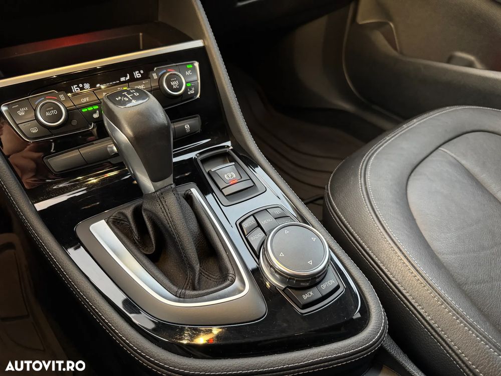 BMW Seria 2 220d Active Tourer Aut. Luxury Line - 36