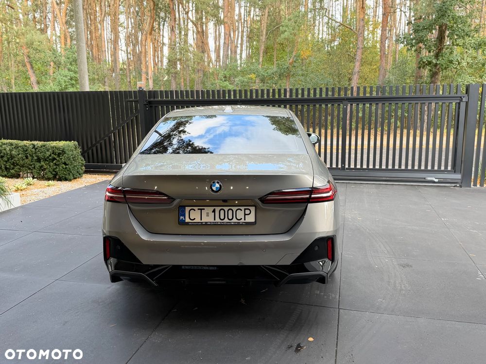 BMW Seria 5 520d mHEV M Sport - 11