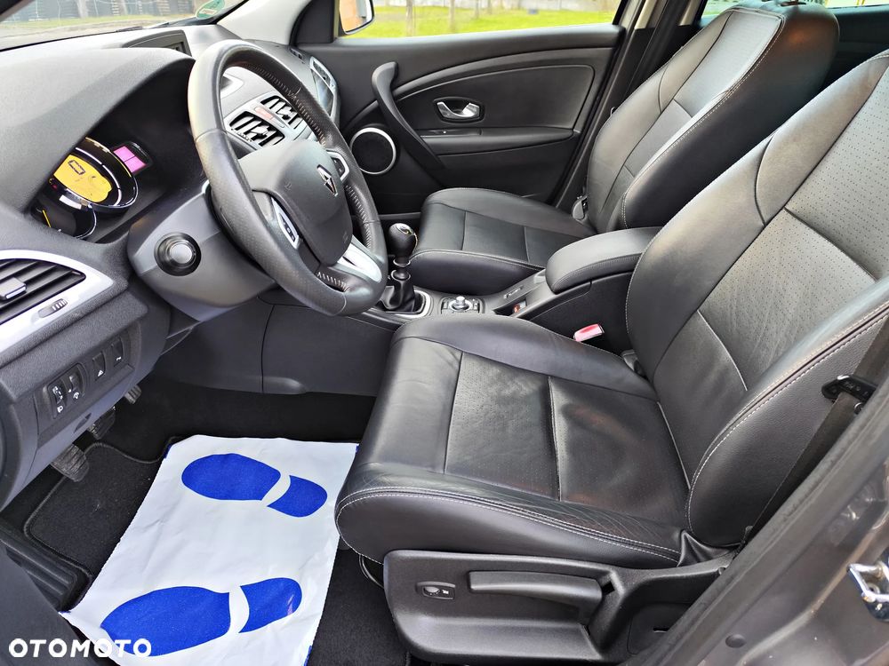 Renault Megane dCi 160 FAP Luxe - 25