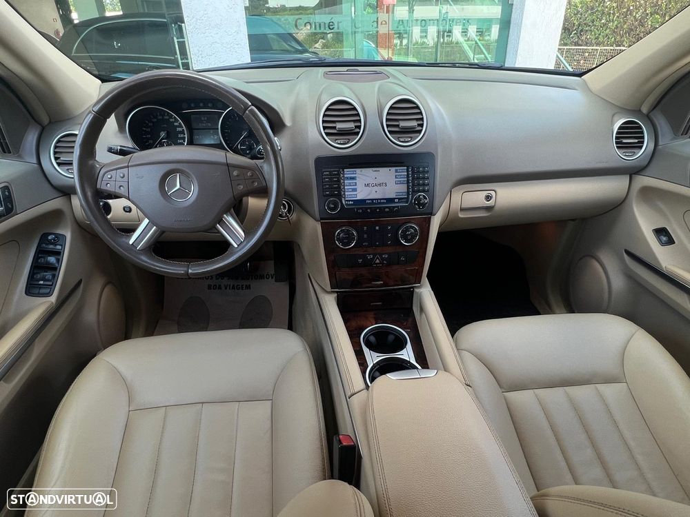 Mercedes-Benz ML 320 CDI - 10