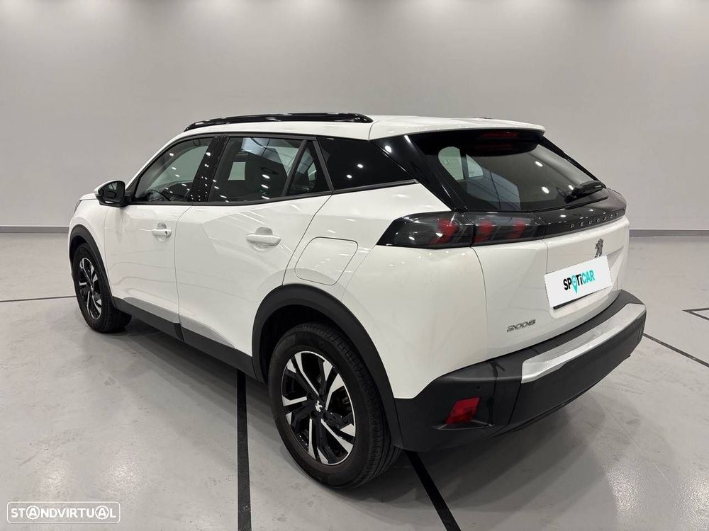 Peugeot 2008 1.2 PureTech Allure - 5