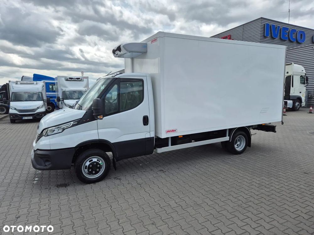 Iveco Daily / Pewny partner w biznesie ! - 9