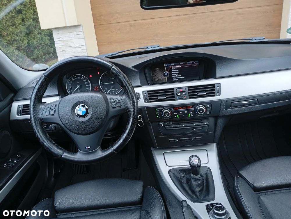 BMW Seria 3 320d DPF Edition Sport - 5