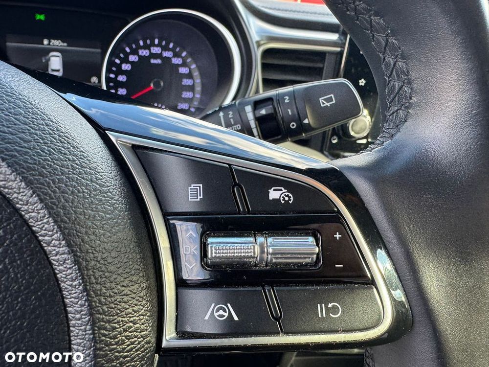 Kia Ceed 1.5 T-GDI M - 14