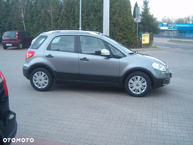 Fiat Sedici - 4
