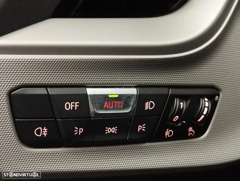 BMW 116 d Advantage Auto - 19