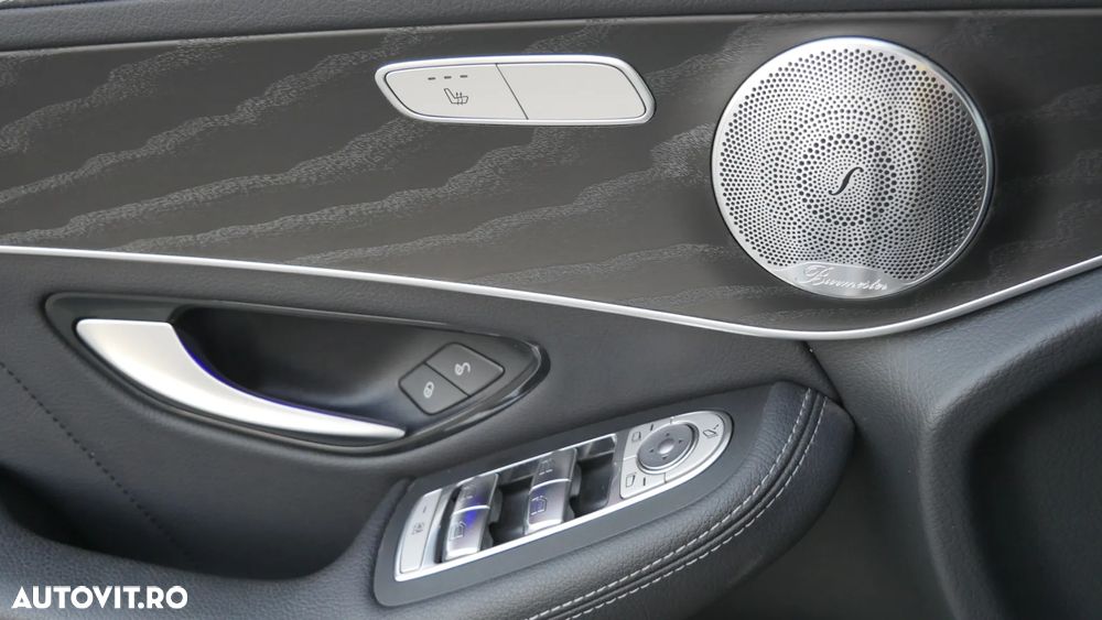 Mercedes-Benz GLC Coupe 220 d 4Matic 9G-TRONIC AMG Line - 4