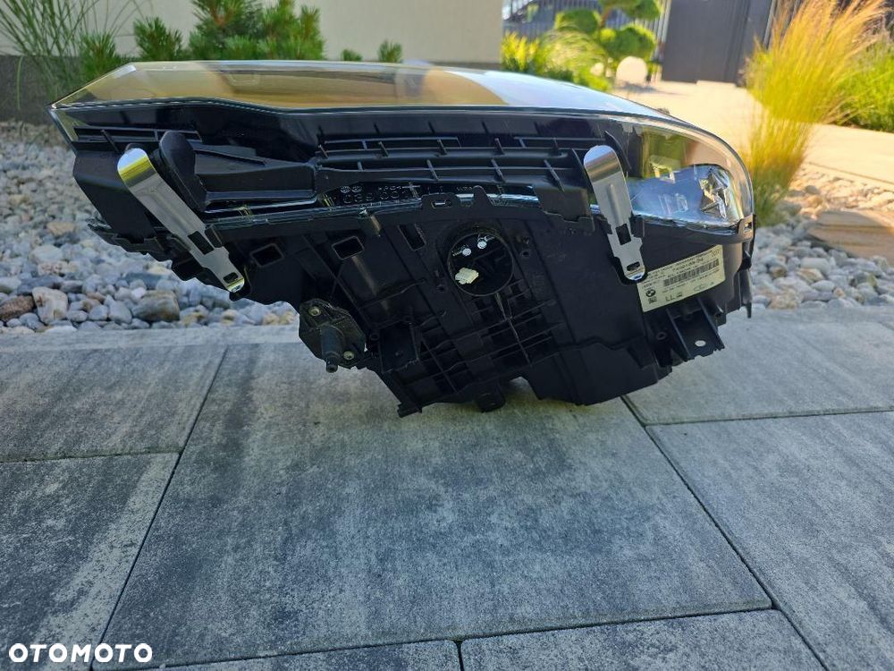 BMW 5 G30 G31 Lampy przód Full Led Basic Led 7439183-04 7439184-04 - 10
