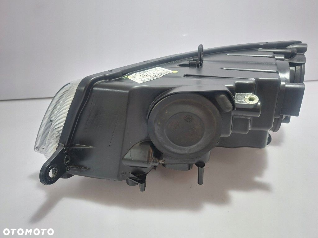 SKODA SUPERB II REFLEKTOR LAMPA PRAWA PRAWY PRZÓD ORYGINAŁ SOCZEWKA EUROPA - 13