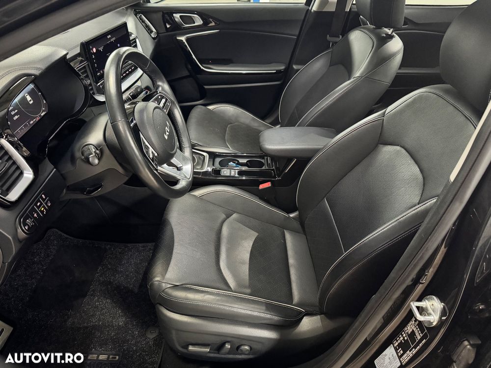 Kia XCeed 1.5 T-GDI OPF DCT7 PLATINUM EDITION - 17